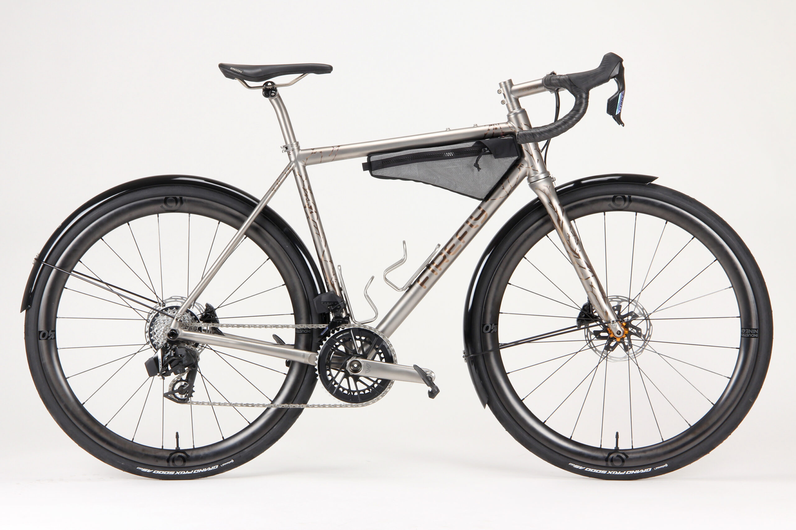 Firefly Titanium Frame Pump (Medium)チタン製 Firefly Titanium Frame Pump